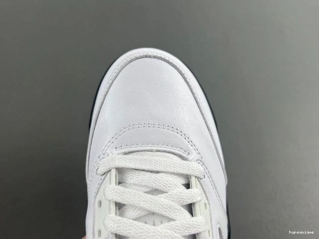 HYPE RETRO 5 BLACK' 'WHITE DD0587-110 AIR JORDAN 0823